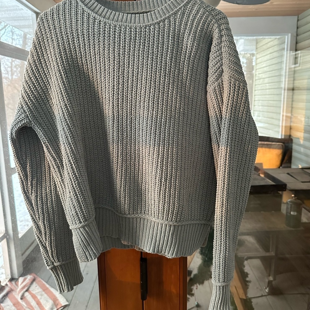 ✨Like new✨ Aeropostale Light Blue/Gray Knit Sweater